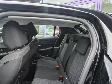 Image véhicule  Peugeot 208 (8)