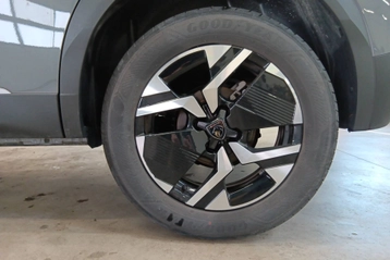 Image véhicule  Peugeot 2008 (9)