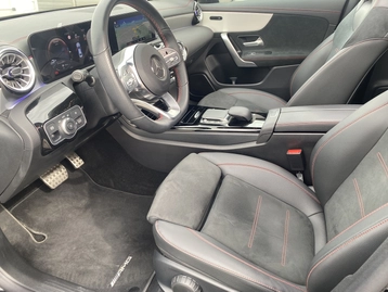 Image véhicule  Mercedes CLA (15)