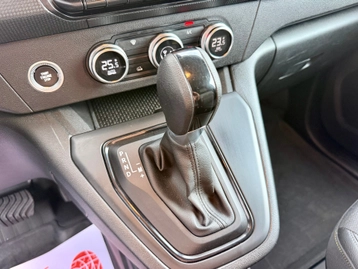 Image véhicule  Renault KANGOO (16)