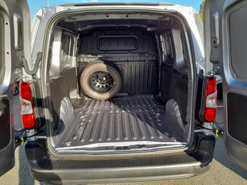 Image véhicule  Peugeot PARTNER DANGEL 4X4 (4)