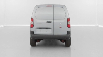 Image véhicule  Peugeot PARTNER DANGEL 4X4 (9)