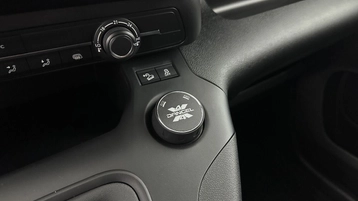 Image véhicule  Peugeot PARTNER DANGEL 4X4 (7)