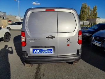 Image véhicule  Peugeot PARTNER DANGEL 4X4 (10)