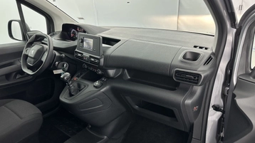 Image véhicule  Peugeot PARTNER DANGEL 4X4 (2)