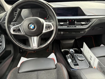 Image véhicule  BMW SÉRIE 1 (21)