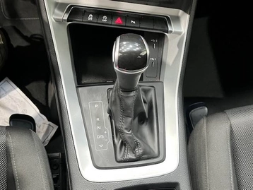 Image véhicule  Audi Q3 (16)