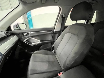 Image véhicule  Audi Q3 (17)