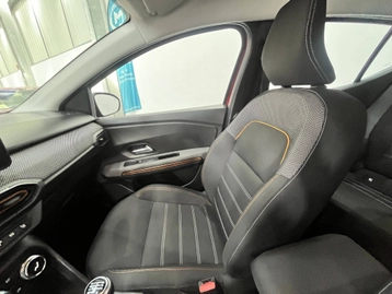 Image véhicule  Dacia SANDERO (13)