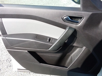 Image véhicule  Renault KANGOO (41)