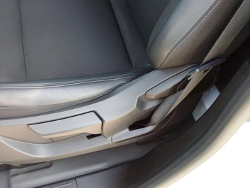 Image véhicule  Renault KANGOO (48)