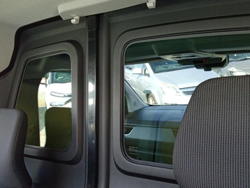 Image véhicule  Renault KANGOO (29)