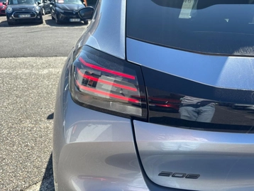 Image véhicule  Peugeot 208 (12)