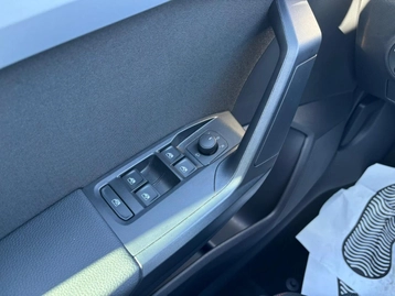 Image véhicule  Seat IBIZA (34)