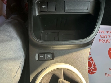 Image véhicule  Renault TWINGO (25)