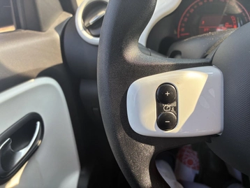 Image véhicule  Renault TWINGO (20)