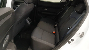 Image véhicule  Dacia DUSTER (12)