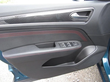 Image véhicule  Renault ARKANA (13)