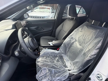 Image véhicule  Toyota YARIS CROSS (15)