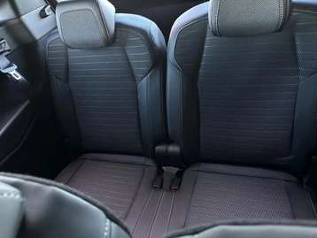 Image véhicule  Peugeot 5008 (31)