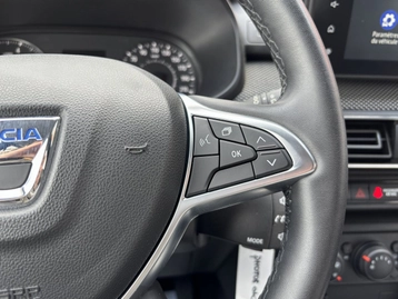 Image véhicule  Dacia SANDERO (11)