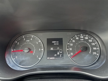 Image véhicule  Dacia SANDERO (10)