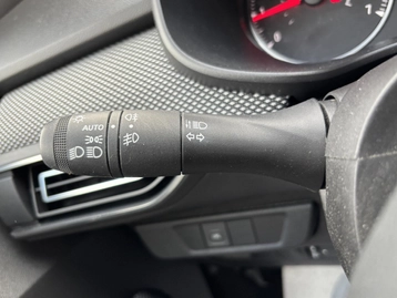 Image véhicule  Dacia SANDERO (9)