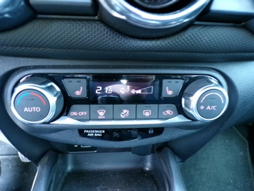 Image véhicule  Nissan JUKE (11)