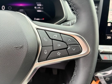 Image véhicule  Renault CAPTUR (25)