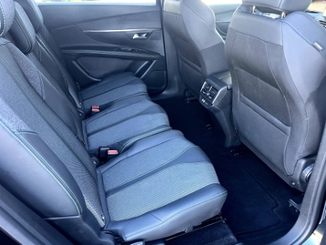 Image véhicule  Peugeot 5008 (14)