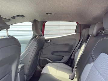 Image véhicule  Renault CLIO (4)