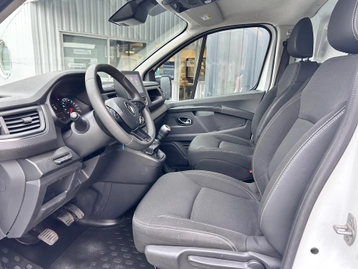 Image véhicule  Renault TRAFIC (9)