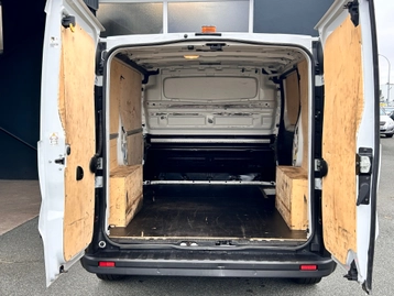 Image véhicule  Renault TRAFIC (4)