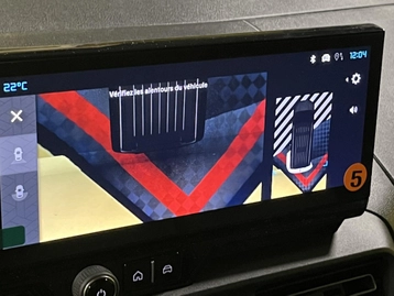 Image véhicule  Citroën BERLINGO (44)