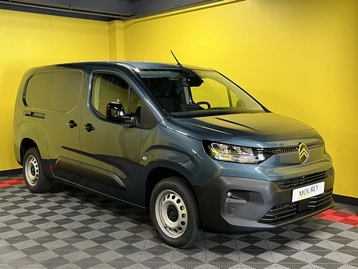 Image véhicule  Citroën BERLINGO (3)