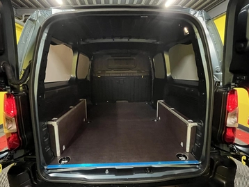 Image véhicule  Citroën BERLINGO (52)
