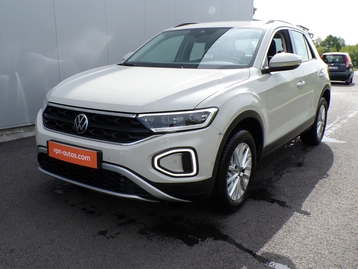 Image véhicule  Volkswagen T-ROC (2)
