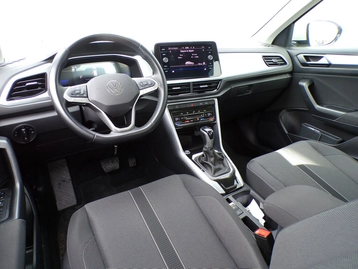 Image véhicule  Volkswagen T-ROC (13)