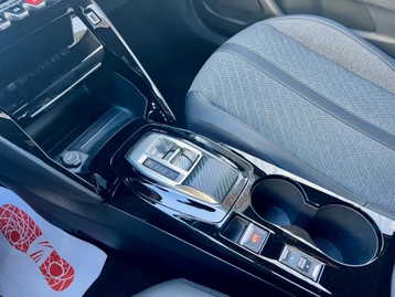 Image véhicule  Peugeot 2008 (16)