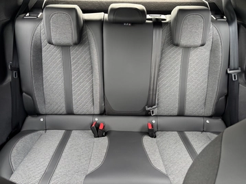 Image véhicule  Peugeot 2008 (11)