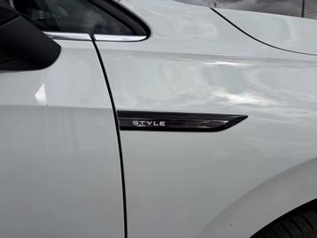 Image véhicule  Volkswagen GOLF (43)