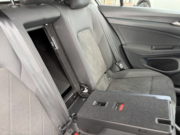 Image véhicule  Volkswagen GOLF (19)