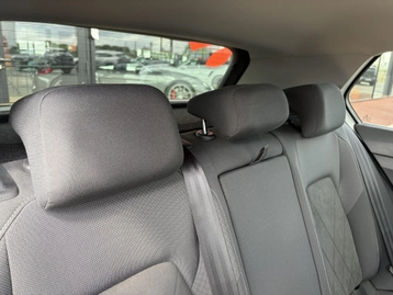 Image véhicule  Volkswagen GOLF (17)