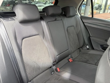 Image véhicule  Volkswagen GOLF (16)