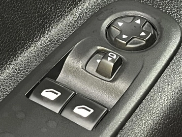 Image véhicule  Citroën BERLINGO (26)