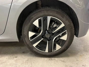 Image véhicule  Peugeot 208 (11)