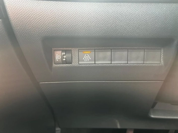 Image véhicule  Peugeot 208 (13)