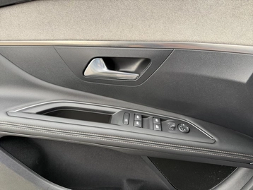 Image véhicule  Peugeot 3008 (21)