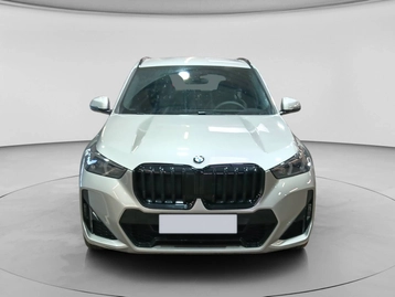 Image véhicule BMW X1 (8) Image véhicule BMW X1 (8)