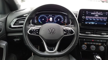 Image véhicule  Volkswagen T-ROC (10)